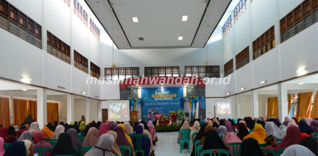Ingin Raih Kemenangan Ramadhan, 14 Kecamatan Se-Makassar Adakan Daurah Ramadhan Muslimah.