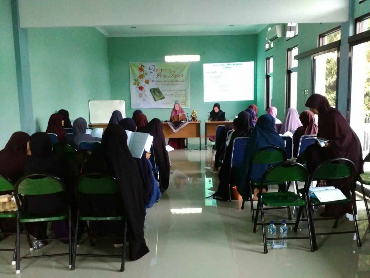 Penataran Ilmu Tajwid Muslimah Wahdah Yogyakarta