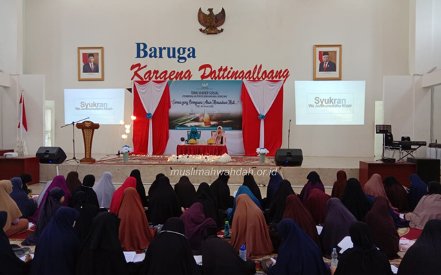 Muslimah Wahdah Makassar  Gelar Pembekalan Penyelenggaraan Jenazah