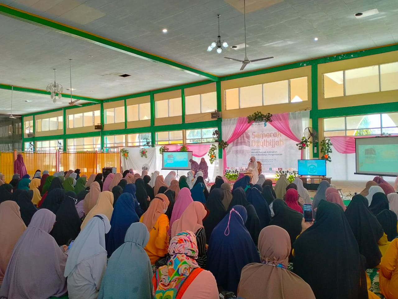 Ratusan Peserta Hadiri Semarak Dzulhijjah Muslimah DPD Wahdah Islamiyah Bulukumba