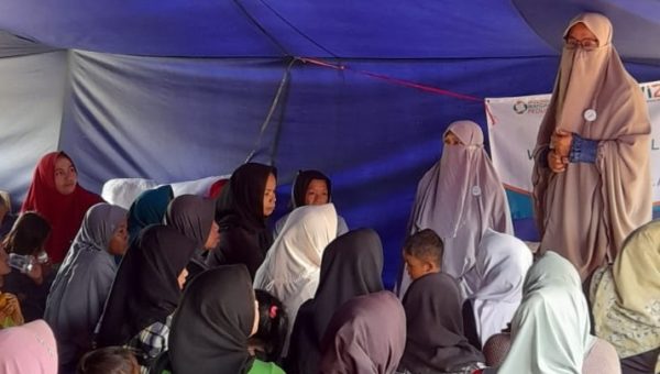 Muslimah Wahdah Salurkan Bantuan untuk Korban Gempa Cianjur dan Garus, Fokuskan Pada Trauma Healing